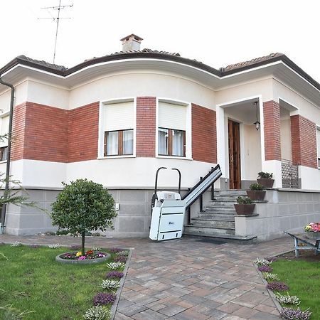 L'Agrifoglio Affittacamere Gattinara Экстерьер фото
